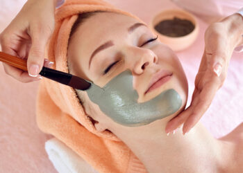 wellhealthorganic.com: diet for excellent skin care oil is an essential ingredient