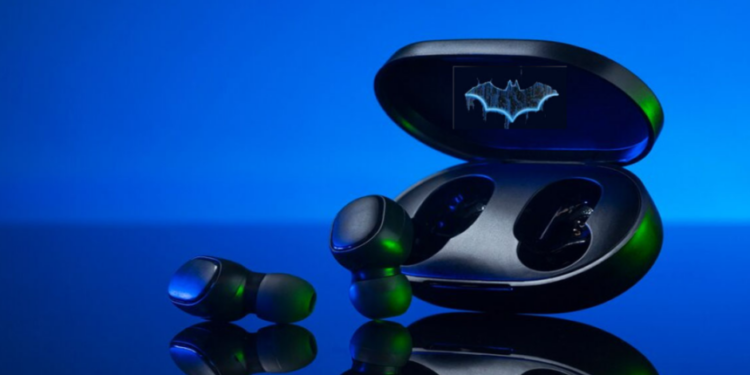 The RS 125 only on TheSpark Shop Batman Style Wireless BT Earbuds