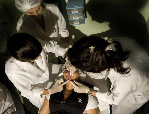 The Art of Cosmetic Surgery: Creating Natural Results Through Personalized Care